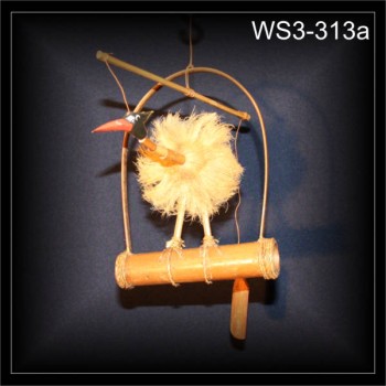 Windspiel, Kleiner Wackelhals Vogel auf Rattanstange (WS3-313a)