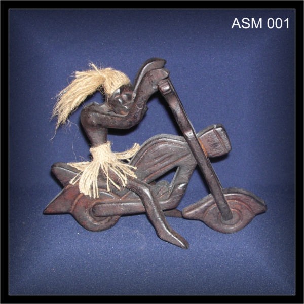 Asmat Biker mit Chopper Motorrad, Schutzgeist, geschnitzt (ASM 001)